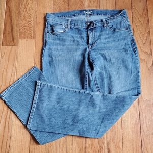 Women's Old Navy boot cut petite jeans